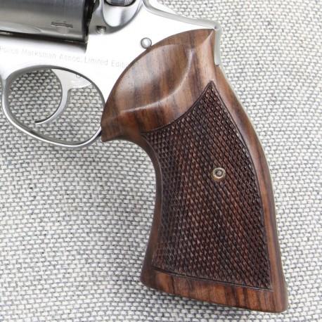 ruger-redhawk-square-butt-genuine-rosewood-classic-grips-checkered.jpg
