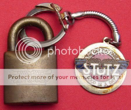 Stutz-Lock-n-Keychain.jpg